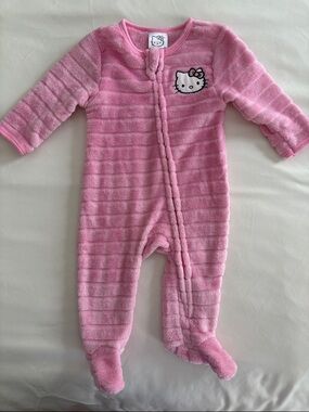 9m Hello Kitty Plush Pink Infant Sleeper Pajamas NWOT